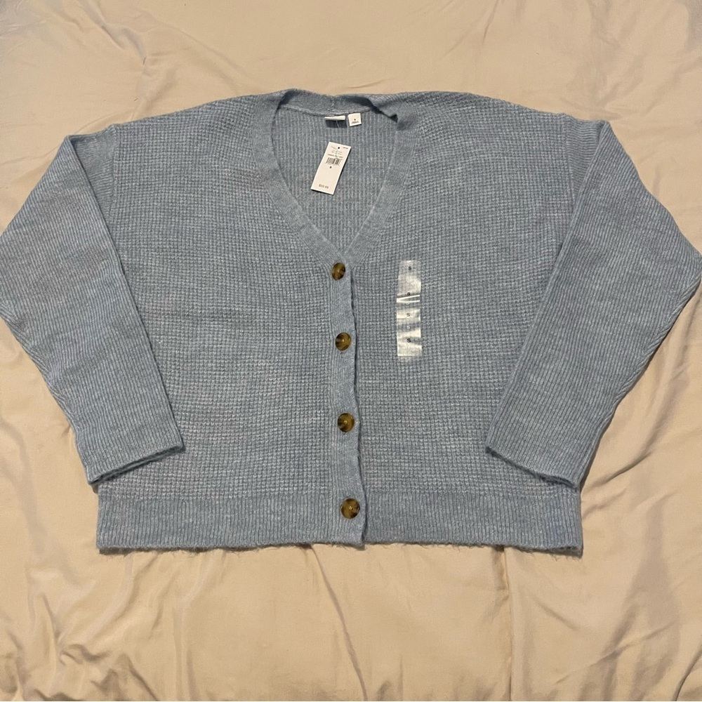 GAP Light Blue Button-Up Cropped Cardigan Women’s Size S